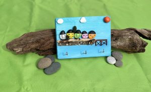 hand painted pebble art colourful houses keyring holder 3 hooksfor keys